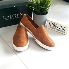 Brand New With Original Box Ralph Lauren Moccasins Women, Leather Sneakers With Woven Flat Sole, Leather Sneakers With Woven Sole, Boat Shoes Women's, Blue Loafers, Moccasin Shoes, Moccasins Women, Leather Boat Shoes, Ralph Lauren Leather