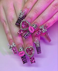 Hk Nails, Stilleto Nails Designs, Bling Nail Art, Duck Nails, Goth Nails, Blush Nails