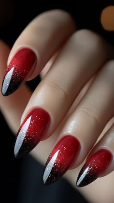 October Ombre Nails, Black And Red Halloween Nail Designs, Red Black Nail Art, Black And Red Halloween Nails, Red Halloween Nails, Nail Art Trending, Red And Black Nails, Red Black Nails, Black And Red Nails