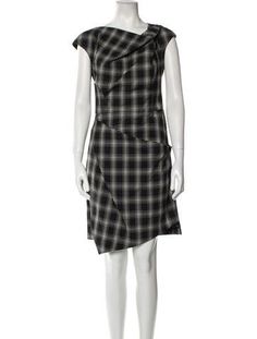 Michael Kors Virgin Wool DressBlackPlaid PrintShort Sleeve with Cowl NeckConcealed Zip Closure at BackDesigner Fit: Dresses by Michael Kors typically fit true to size. Casual Fitted Michael Kors Dress, Michael Kors Fitted Casual Dress, Midi Length Dress, Knee Length Dress, Midi Length, Knee Length, Print Patterns, Dress Outfits, Michael Kors