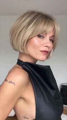 Types Of Bangs For Round Faces, Choppy Bob Hairstyles For Fine Hair, Κούρεμα Bob, Chin Length Haircuts, Short Hair Images, Messy Short Hair, Haircuts Straight Hair, Short Blonde