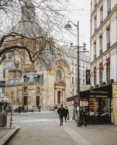 Everything About Saint Paul Neighborhood - Le Marais French Nobility, River Seine, Montmartre Paris, Explore Travel, Bastille, Saint Paul