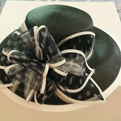 Elegant Classic Hat Nwot Black Hat For Garden Party In Spring, Madam Pompadour, Dior Bucket Hat, Gucci Bucket Hat, Elegant Hat, Ladies Dress Hats, Dressy Hats, Royal Hats, Christmas Portraits