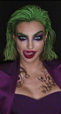 Female Villain Halloween Costumes, Two Face Halloween Costume, Monster Costumes Women, Women’s Joker Makeup, Fun Makeup Halloween Costumes, Lady Joker Costume Ideas, Women's Joker Costume, Joker Outfits Female, Lady Joker Costume Diy