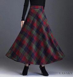 Lasaky - Classic Long Dress with Flared Hemline and Functional Slits Long Plaid Skirt, Skirts Green, Brown Outfits, Rok Outfit, Woolen Dresses, Tartan Skirt, Maxi Rok, Skirt Maxi, Long Skirts For Women