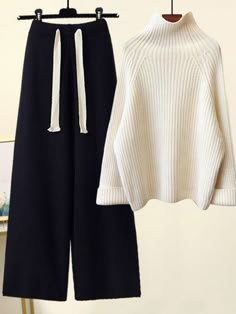 Sara Two Pieces Set - Lkly Designs Fall Two Piece Outfit, Black Wide Leg Pants Outfit Winter, Winter Pants Women, Knit Pants Outfit, Winter Sets, Mode Ulzzang, Knitting Sweater, Knitted Suit, Fitted Turtleneck