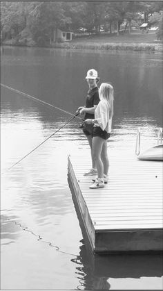 Cute Photos To Take With Your Boyfriend, Country Boyfriend Aesthetic, Cute Pictures With Boyfriend, Summer Aesthetic Couple, Country Love Aesthetic, Country Boyfriend Goals, Fishing Date, Country Couple Aesthetic, Country Couple Photoshoot