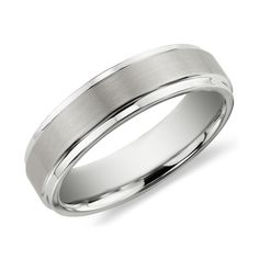 men's wedding band in white gold with satin finish and beveled edges