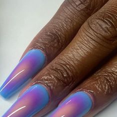 Sparkly Aura Nails, Aura Nails On Dark Skin, Retro Inspired Nails, Pink Blue And White Nails, Aura Nails Aesthetic, Aura Nails Rainbow, Purple And Blue Acrylic Nails, Aura Nails Coffin, Aura Nail Design