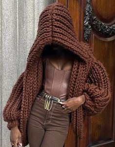 Thanksgiving Outfit Ideas, Estilo Hippie, Mode Casual, Chunky Cardigan, Crochet Inspo, Hooded Cardigan, Thanksgiving Outfit