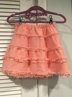 NEW WITH TAGS- BABY GAP - RUFFLE TUTU TODDLER GIRLS 5 YEARS COLOR: CREAMY CORAL Comfortable elasticized waistband. Shirred ruffle tiers with raw edges. BIN # 31 Baby Skirts, Girls Skirt, Baby Skirt, Baby Gap, Skirt Outfits, Toddler Girls, Toddler Girl, Gap, Coral