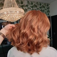 Dark Red Hair Color, Strawberry Blonde Hair Color, Hair School, Hair Color Chart, Strawberry Blonde Hair, Colour Ideas, Hair Color Pink