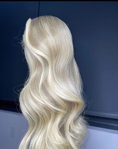 White Hair Color, Ash Blonde Hair, Blonde Hair Inspiration, Blonde Hair Looks, Wig Human Hair, Haircuts For Long Hair, Hair Inspiration Color, Long Blonde Hair, Hair Inspo Color