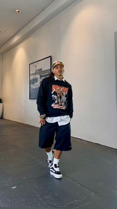 Street Ware Aesthetic, Soulja Boy Outfits, Street Wear Shorts Outfit Men, Male Streetwear Outfits, Relaxed Fit Streetwear Shorts, Summer Fits Men Streetwear Shorts, Men’s Shorts Streetwear, Men’s Jorts Streetwear, Outfits Men Streetwear