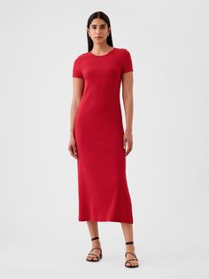 Modern Rib Maxi T-Shirt Dress | Gap Middie Dress Casual, Red Dress Midi, Summer Dress Outfits Casual, Red Short Sleeve Dress, Long Tshirt Dress, Gown Suit, Dress Modern, Summer Dress Outfits, Modern Dress