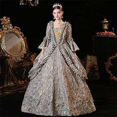 Cinderella Vintage Princess Colonial Period Dress All Costume Victorian Rococo Vintage Cosplay Performance Party Halloween 3/4-Length Sleeve Halloween 2023 - US $120.99 Lotr Clothes, Gothic Rococo, Prom Dress Princess, Rococo Dress, Lace Costume, Princess Prom Dresses, Bridal Women, Costume Ball, Lace Ball Gowns