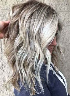 Cool Toned Blonde Hair Highlights, Tones Of Blonde Hair, 2 Toned Hair Color Ideas, Tones Of Blonde, Toned Blonde Hair, Cool Toned Blonde, Cool Toned Blonde Hair, Hair Color For Fair Skin, Blonde Hair Colors