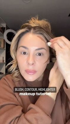 Contour Highlight Guide, Highlighter Makeup Inner Eye Tutorial, Contour And Highlight Tutorial, Highlighter And Contour Guide, Highlighter Makeup Tutorial, Contour Blush Highlight Makeup Tutorials, Beauty Eyes, Highlighter Makeup, Eye Care