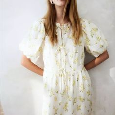 H&M Puff Sleeve Floral Mini Dress Sold Out In Stores Size M H&m Cream Spring Dress, Yellow Puff Sleeve Daywear Dress, Yellow Puff Sleeve Day Dresses, White Short Sleeve Dress, Dress H&m, Tie Front Dress, Linen Shirt Dress, Linen Mini Dress, Bubble Dress