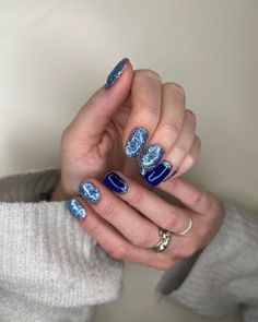 Get ready for summer with 40 easy-to-do nail designs in refreshing shades of blue. From pastel to bold, these stylish nails are perfect to keep your summer look cool and chic.