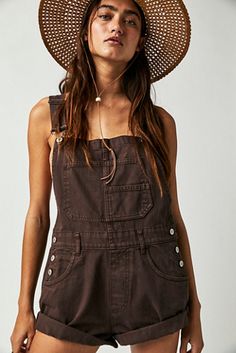 Ziggy Shortalls, Woman Streetwear, Vintage Summer Outfits, Outfits Athletic, Summer School Outfits, Modest Summer Outfits, Free People Clothing, Hottest Fashion Trends, Jumpsuit Fashion