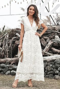 Zapaka Women White Chiffon Long Wedding Guest Dress with Lace V-Neck Party Dress – ZAPAKA White Lace Tunic, White Floral Lace Dress, Steps Dresses, White V Neck Dress, Short Sleeve Summer Dresses, Long Beach Dress, Floral Embroidered Dress, Sophisticated Dress, Maxi Robes