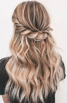 Braid Half Up, Hairstyles For Everyday, Half Up Half Down Hairstyles, Formal Hair, Hair Flow, Glamorous Hair, Easy Braids, Half Up Half Down Hair, Spring Hairstyles