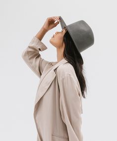 Billie is a bold, tall crown fedora with a short flat brim. Its structured shape provides a comfortable fit + is the ultimate confidence boost for any style moment. Chic Flat Brim Felt Hat For Everyday, Chic Everyday Fedora With Flat Crown, Chic Flat Brim Felt Hat, Modern Everyday Hats For Spring, Chic Everyday Felt Hat With Short Brim, Chic Everyday Felt Hat With Flat Brim, Modern Everyday Spring Hats, Modern Flat Brim Fedora For Spring, Spring Modern Fedora With Flat Brim