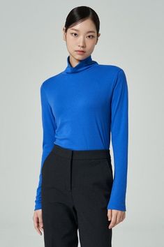 KOODING carries the latest 8seconds turtlenecks & mock necks. KOODING is the global leading shopping website in providing authentic Korean fashion, beauty and lifestyle items, including clothing, cosmetics, shoes, accessories, and bags in affordable, fast, easy, and safe way. Blue Funnel Neck Top For Fall, Blue Funnel Neck Top For Winter, Blue Funnel Neck Tops For Spring, Blue High Neck Top For Work, Blue High Neck Top For Workwear, Casual Blue Turtleneck Top, Blue Fitted Turtleneck With Funnel Neck, Blue Cotton Turtleneck Top, Blue Long Sleeve Turtleneck With Ribbed Cuffs