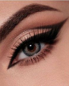 Brown Eyeshadow Looks, Maquillage On Fleek, Makeup For Hazel Eyes, Braut Make-up, Makeup Eye Looks, Makeup Game, Eye Makeup Art, Eyeshadow Tutorial, Light Makeup