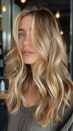 Honey Blonde Hair With Lowlights, Gold Blonde Hair Honey, Blond Hair With Highlights, Buttery Blonde Hair, Blonde Light Brown Hair, Dirty Blonde Hair Color Ideas, Hair 2025, Clipin Hair Extensions, Buttery Blonde