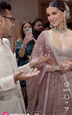 Indian Formals, Beautiful Lehengas, Lengha Design, Designer Dresses Elegant, Best Indian Wedding Dresses, Reception Ceremony, Rhinestone Embroidery, Bollywood Dress, Pakistani Dresses Casual