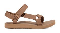 Teva Sandals Outfit, Grand Canyon Rafting, Stylish Flip Flops, Eva Sandals, Teva Original Universal, Teva Sandals, Utilitarian Style, Festival Camping, Sandals Outfit