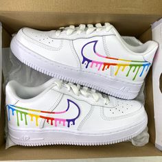 authentic white Nike Air Force 1 hand drawn with paint marker colorful drip swooshes outsides - colorful swooshes lines insides sneakers All sneakers are made on order, please allow the indicated time for your item to be shipped. If you have any questions about the process time or do you need the sneakers quickly? Just send us a message!   * Be aware of your sneaker size, please in doubt go to the store first * Sneakers color may vary slightly due to photographic lighting and sources of your scr Custom Sneakers With Translucent Outsole, Customised Shoes Cheap, Nike Casual Sneakers With Paint Splatter, Painted Nikes, Nike Shoes Air Force, Jordan Shoes Girls, Custom Nike Shoes, Air Force 1 Custom, Custom Air Force 1