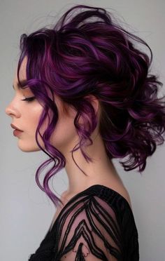 Gorgeous Green Hair Color Ideas for Beginners Halo Hair Color Ideas For Brunettes, Self Dyed Hair, Haircut And Color Ideas For Dark Hair, Copper And Purple Hair Highlights, Fun Colors For Dark Hair, Winter Purple Hair, Fun Winter Hair Colors, Purple Hair With Black Tips, Plum Highlights In Brown Hair