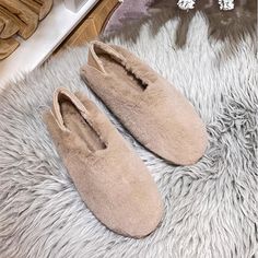 Gender: Women Type: Casual Shoes Main Materials: Faux Fur Insole: Faux Fur Sole: Rubber Type of Closure: Slip-on Style: Daily, Casual, Retro Season: Winter Heel Height: Low (1.5 cm) Beige Flat Heel Slippers For Winter, Beige Flat Heel Winter Slippers, Beige Flat Slippers With Textured Sole, Synthetic Slippers With Faux Fur Lining And Round Toe, Fall Slippers With Textured Footbed And Round Toe, Winter Flat Slippers With Rubber Sole, Winter Heels, Fur Shoes, Shoe Size Conversion