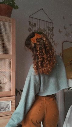 Curly Girl, Ootd Outfit, Looks Vintage, Mode Outfits, Look Cool, Pretty Hairstyles