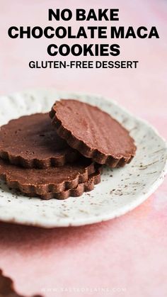 no bake chocolate maca cookies on a plate with text overlay that reads, no bake chocolate maca cookies gluten - free dessert