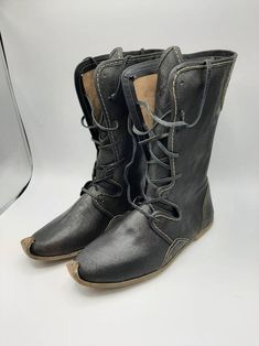 Brown Leather Gothic Boots, Gothic Brown Leather Boots, Brown Gothic Leather Boots, Medieval Leather Boots With Leather Sole, Viking Leather Lace-up Boots, Viking Leather Boots With Leather Sole, Viking Style Leather Boots With Round Toe, Viking Boots With Round Toe For Medieval Festivals, Viking Style Lace-up Leather Boots