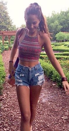 Boho halter top Cute Outfit Ideas For Summer, Outfit Ideas For Summer, Fest Outfits, Cute Outfit Ideas, Estilo Hippie, Mode Boho, Outfit Trends, Mori Girl, Maxi Skirts