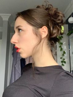 #sideprofileselfie #messybun #redlips Aquiline Nose, Greek Nose, Heart Face Makeup, No Ordinary Girl, Pretty Nose, Angel Outfit