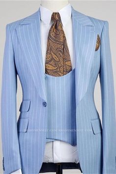 Discover the very best Isiah Fashion Blue Striped Point Lapel Three Piece Mens Suit for work,prom and wedding occasions at Allabousuit. Custom made Light Blue Peaked Lapel mens suits with high quality. Groomsmen Tuxedos, Light Blue Jacket, Pieces Men, Prom Suits, Fitted Suit, Tuxedos, Blue Suit, Suit Fashion, High Class