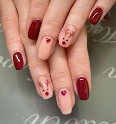 Reindeer Nails, Diy Reindeer, Red Christmas Nails, White Nail Art, White Nail, Festival Nails