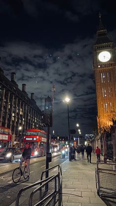 Vistas del Big Ben de noche London City Wallpaper, England Vacation, London Wallpaper, Study In London