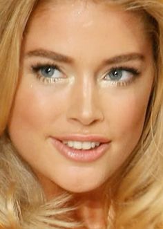 Makeup For Blondes, Special Occasion Hairstyles, Doutzen Kroes