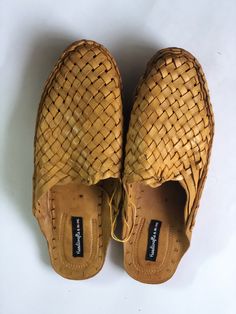 Criss Cross Leather Men's slip on Shoes, Hippie Men shoes, Natural Brown Men's Flats, Black Men's Slippers, Indian Handmade Kolhapuri mules, ,Men's Shoes, Men's Casual Shoes, Indian shoes If you do not find your size in your preferred color in the available list, please convo me. SIZING INSTRUCTIONS- Need assistance, please convo me 1. These shoes run true to the standard US size and are available in medium width only. 2. Choose a snug fit - natural leather expands by about half an inch to the t Quirky Shoes, Brown Womens Shoes, Woven Mules, India Shopping, Indian Shoes, Mens Leather Loafers, Leather Loafers Women, Mens Slip On Shoes, Mens Loafers