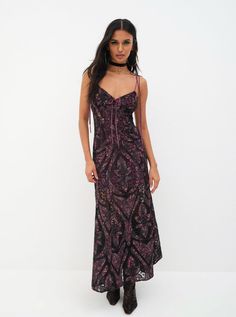 The For Love and Lemons Valerie maxi dress features purple paisley embroidered fabric, a low-cut back, and skinny ties. Wear this dress in the autumn with boots and a leather jacket to channel Stevie Nicks! Available in purple. Black Bra Top, Witchy Dress, Fall Forward, Purple Maxi Dress, Purple Maxi, Sheer Maxi Dress, Romantic Summer, Purple Paisley, Flowy Fabric