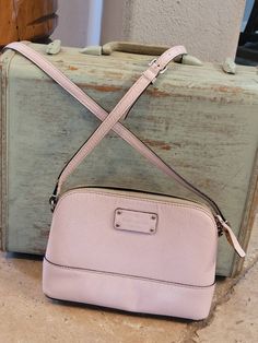 "Pink leather Kate Spade leather crossbody purse. Some wear. Adjustable strap. Pen mark on inside pocket.  9.5\" across 6\" length" Pink Crossbody Purse, Cross Purses, Shoulder Purses, Purse Ideas, Claw Earrings, Katy Tx, Pink Body, Shoulder Strap Bag, Strap Bag