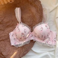 Sanrio's new cartoon Hello Kitty anime peripheral cute underwear y2k bikini personalized sexy lace Cute Undergarment Sets, Gather Bra, Cute Bra, Random Outfits, Kawaii Gifts, Cute Bras, Cute Lingerie, Bra Panty, Bra Set