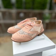 New Never Worn Small Boutique Cute Peach Pink Shoes Oxfords Style Lace Tangs Stas Sz 8 Runs Bigger More Like 8.5-9 Us Spring Oxfords With Laces And Round Toe, Pink Brogue Oxfords With Round Toe, Cute Peach, Lace Shoes, Oxford Brogues, Small Boutique, Baby Walker, Doll Maker, Girls Toddler